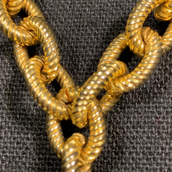 Escada Gold Pendant & Chain - Picture 6 of 7